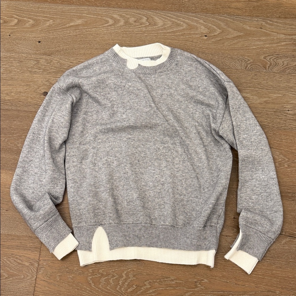 Elegant Heather Gray Crewneck Sweater